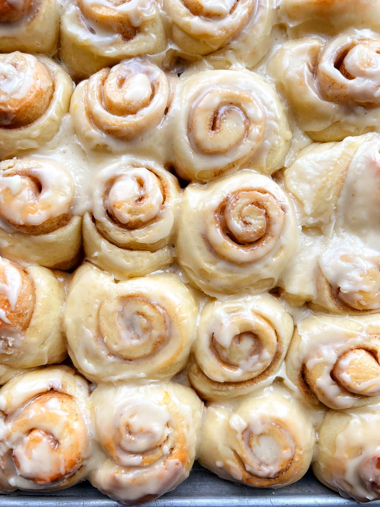 Mini Orange Cinnamon Rolls – The Vanilla Bean Weblog